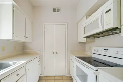 3550 Country Square Drive #411, Carrollton, TX 75006 - Photo 19