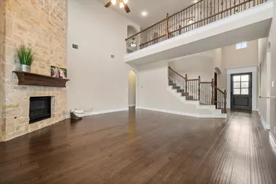 925 Sandy Hill, Burleson, TX 76028 - Photo 17