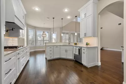 925 Sandy Hill, Burleson, TX 76028 - Photo 7