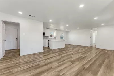 9505 Frostwood Street, Dallas, TX 75217 - Photo 11