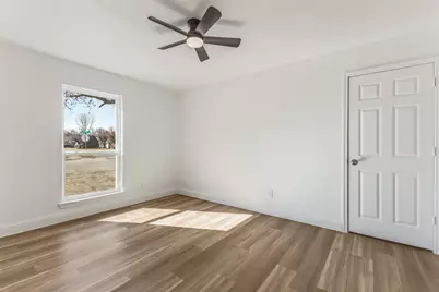 9505 Frostwood Street, Dallas, TX 75217 - Photo 17