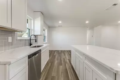 9505 Frostwood Street, Dallas, TX 75217 - Photo 9