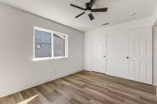 9505 Frostwood St, Dallas, TX 75217 - Photo 19