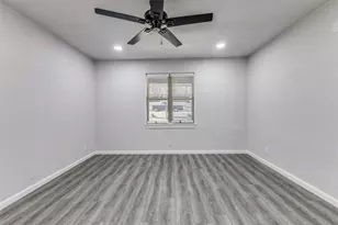 7405 Daingerfield Dr, Dallas, TX 75227 - Photo 15