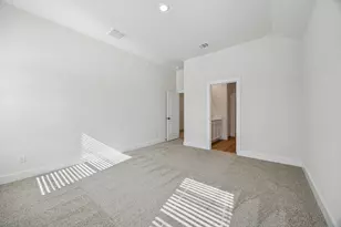 2900 Woodbrook Dr, Sherman, TX 75092 - Photo 13