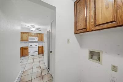 1129 W Hills Terrace, Saginaw, TX 76179 - Photo 21