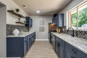 8829 Clearwater Dr, Dallas, TX 75243 - Photo 9