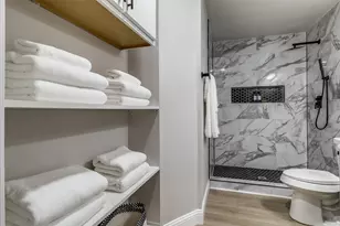 8829 Clearwater Dr, Dallas, TX 75243 - Photo 17