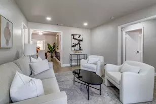 8829 Clearwater Dr, Dallas, TX 75243 - Photo 7