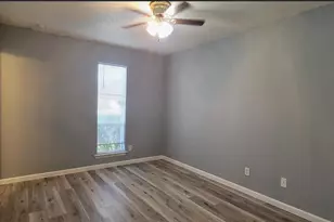 914 Shorehaven Dr, Garland, TX 75040 - Photo 15