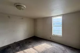 2204 R. W. Bivens Ln, Fort Worth, TX 76105 - Photo 7