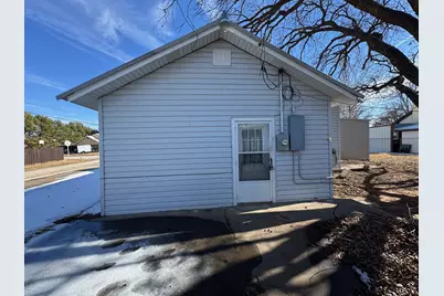 611 N Stratton Street, Seymour, TX 76380 - Photo 3