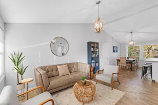 13506 Castleton Dr, Farmers Branch, TX 75234 - Photo 7