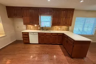 2510 Ashbury Ct, Grand Prairie, TX 75050 - Photo 13