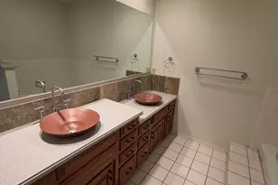 2510 Ashbury Ct, Grand Prairie, TX 75050 - Photo 29