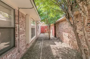 409 Leisure Ln, Coppell, TX 75019 - Photo 39