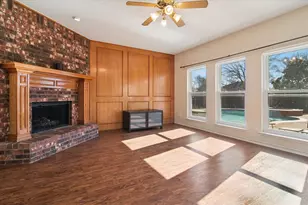 1302 Woodmont Dr, Allen, TX 75002 - Photo 9