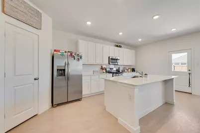 343 Sedalia Trail, Justin, TX 76247 - Photo 13