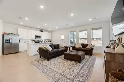 343 Sedalia Trail, Justin, TX 76247 - Photo 9