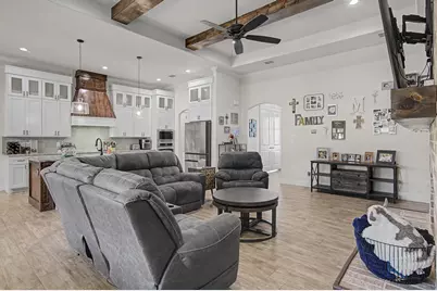 5001 Alder Court, Weatherford, TX 76087 - Photo 11