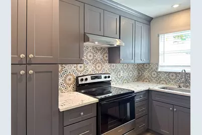 3118 Dartmouth Drive, Irving, TX 75062 - Photo 11