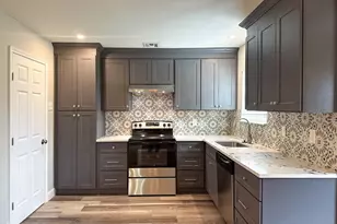 3118 Dartmouth Dr, Irving, TX 75062 - Photo 1