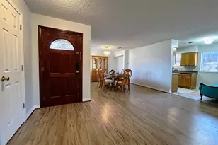 2601 Norwood Ln, Arlington, TX 76013 - Photo 3