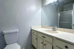 2601 Norwood Ln, Arlington, TX 76013 - Photo 17