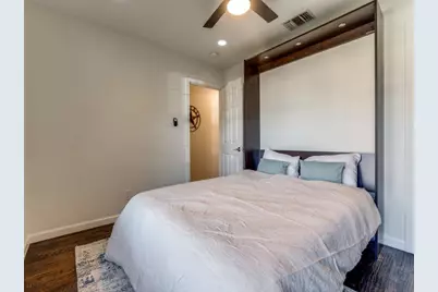 630 W Neely, Dallas, TX 75208 - Photo 15