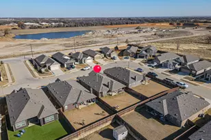 706 Presidio St, Aubrey, TX 76227 - Photo 31