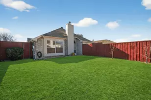 2802 Pecan Meadow Dr, Garland, TX 75040 - Photo 39