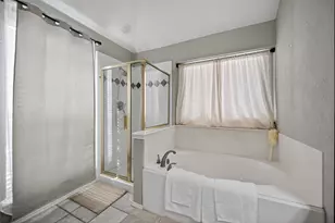 2802 Pecan Meadow Dr, Garland, TX 75040 - Photo 35