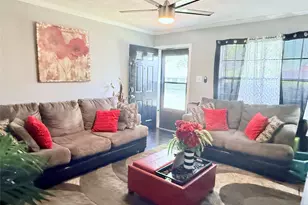 208 Austin Ave, Corsicana, TX 75110 - Photo 3