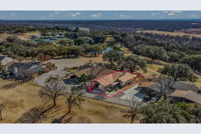 5107 Elms Court, Granbury, TX 76049 - Photo 3