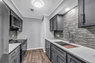 5107 Elms Ct, Granbury, TX 76049 - Photo 9