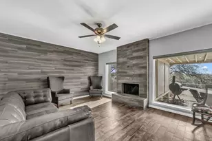 5107 Elms Ct, Granbury, TX 76049 - Photo 5