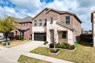 2317 Connor Wy, Carrollton, TX 75010 - Photo 3