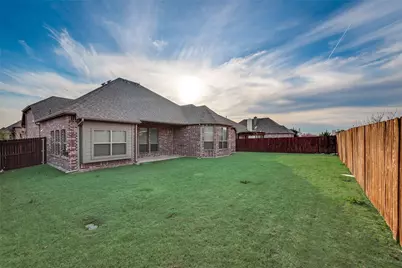 110 Thoroughbred Street, Waxahachie, TX 75165 - Photo 3