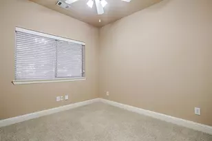 2210 Eagles Nest Dr, Euless, TX 76039 - Photo 33