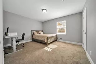 9255 Palisade Dr, Dallas, TX 75217 - Photo 17