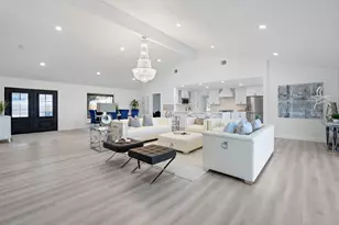 3851 Goodfellow Dr, Dallas, TX 75229 - Photo 11