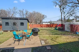 2144 Skillman Dr, Garland, TX 75041 - Photo 19