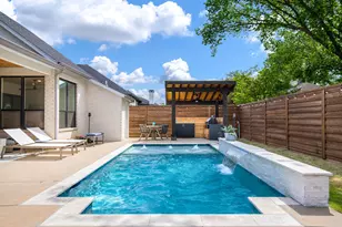 2093 Holt Way, Grapevine, TX 76051 - Photo 1