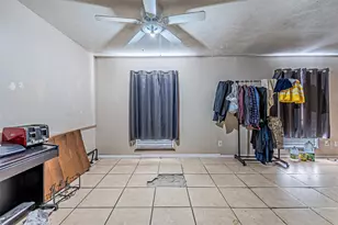 10315 Red Elm Rd, Dallas, TX 75243 - Photo 21