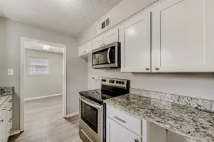 205 San Jacinto Ct, Waxahachie, TX 75165 - Photo 11