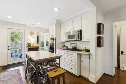 306 N Windomere Avenue, Dallas, TX 75208 - Photo 9