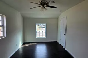 4302 Roberts St, Greenville, TX 75401 - Photo 17