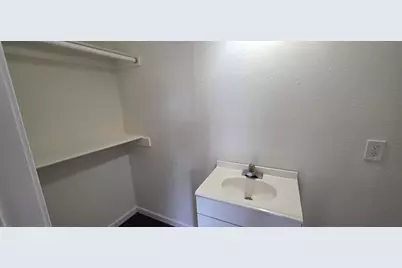 4302 Roberts Street, Greenville, TX 75401 - Photo 15