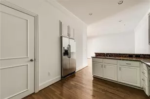 2885 Woodside St, Dallas, TX 75204 - Photo 9