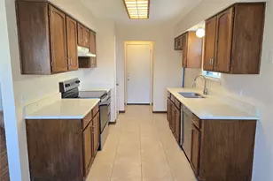 552 Greenway Dr, Saginaw, TX 76179 - Photo 7